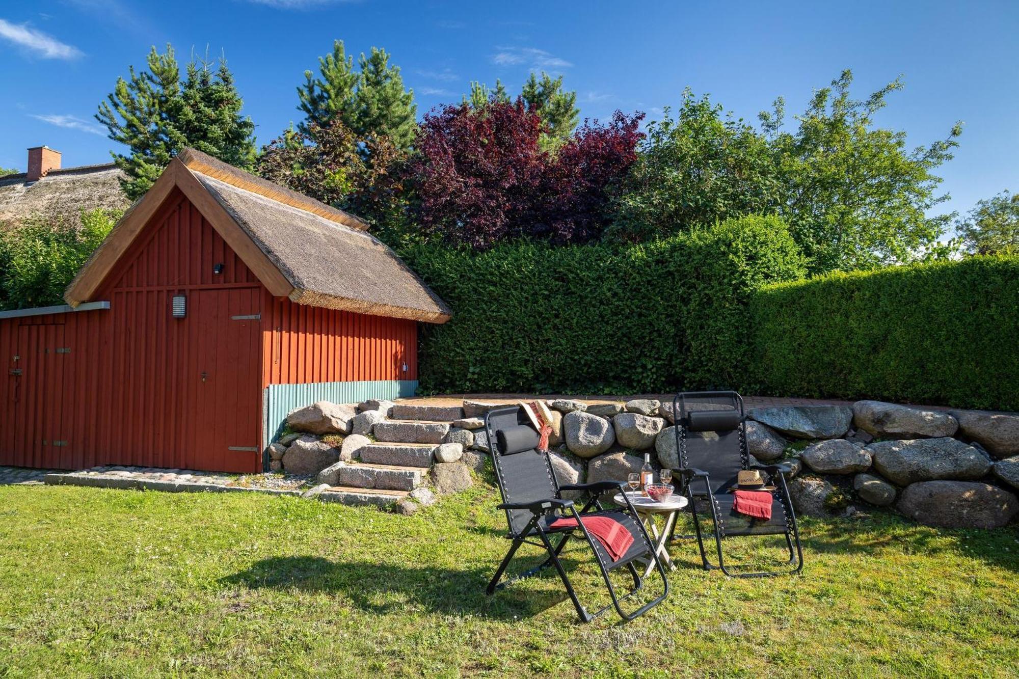 Ferienhaus Preetz 1A - Idylle Unter Reet Burtevitz Екстериор снимка