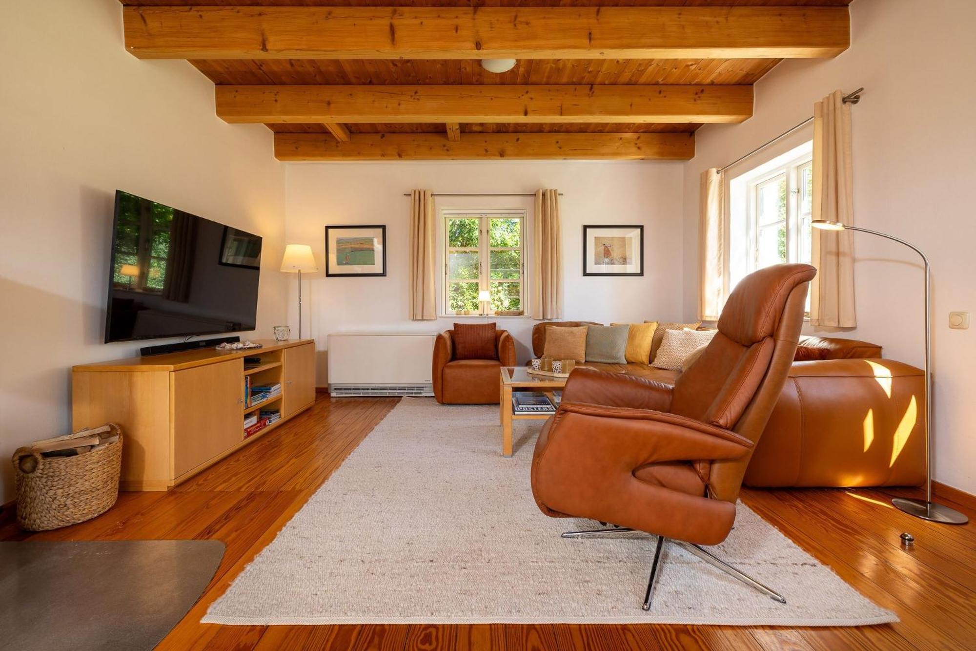 Ferienhaus Preetz 1A - Idylle Unter Reet Burtevitz Екстериор снимка